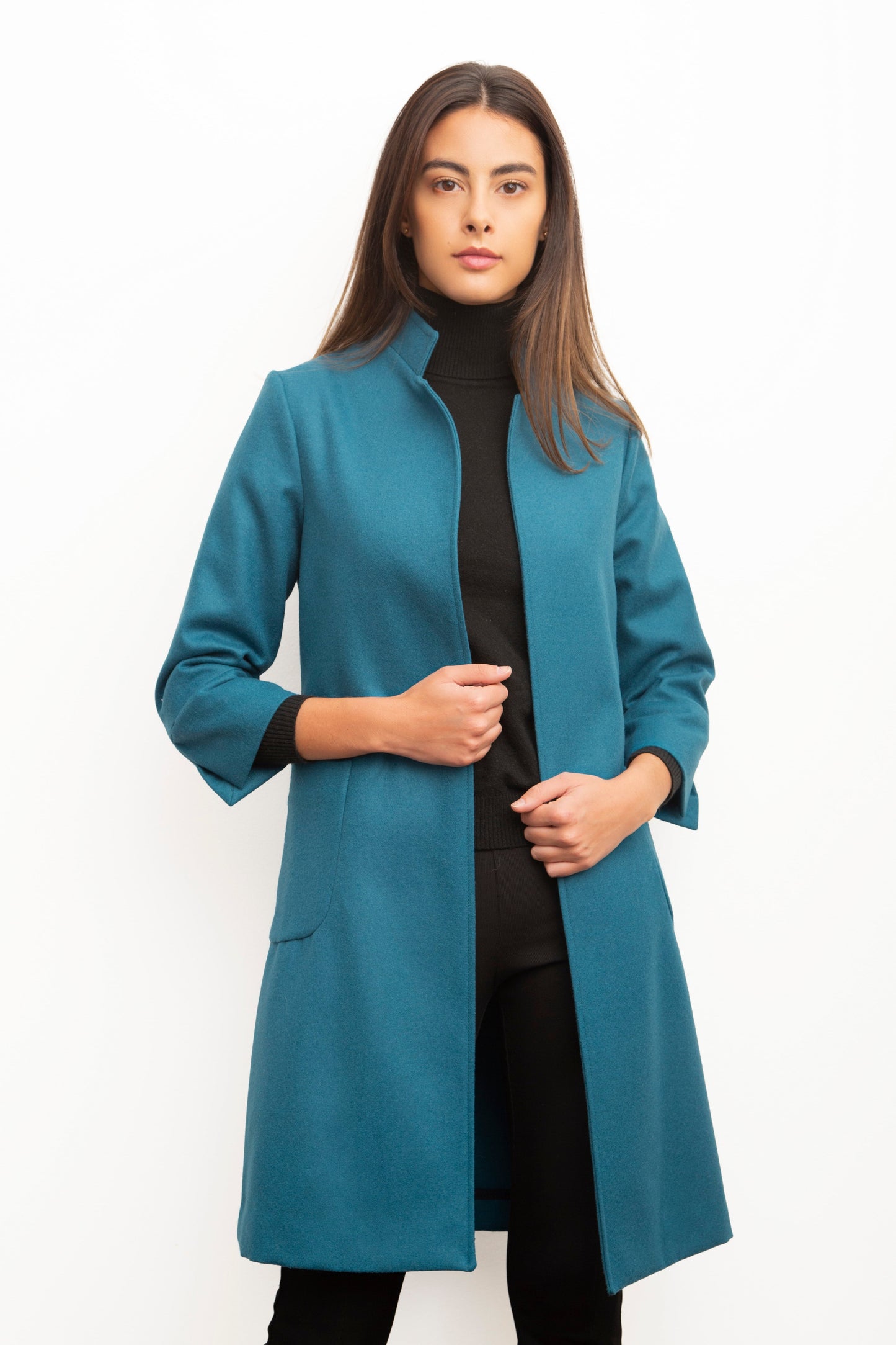 FRIDA COAT