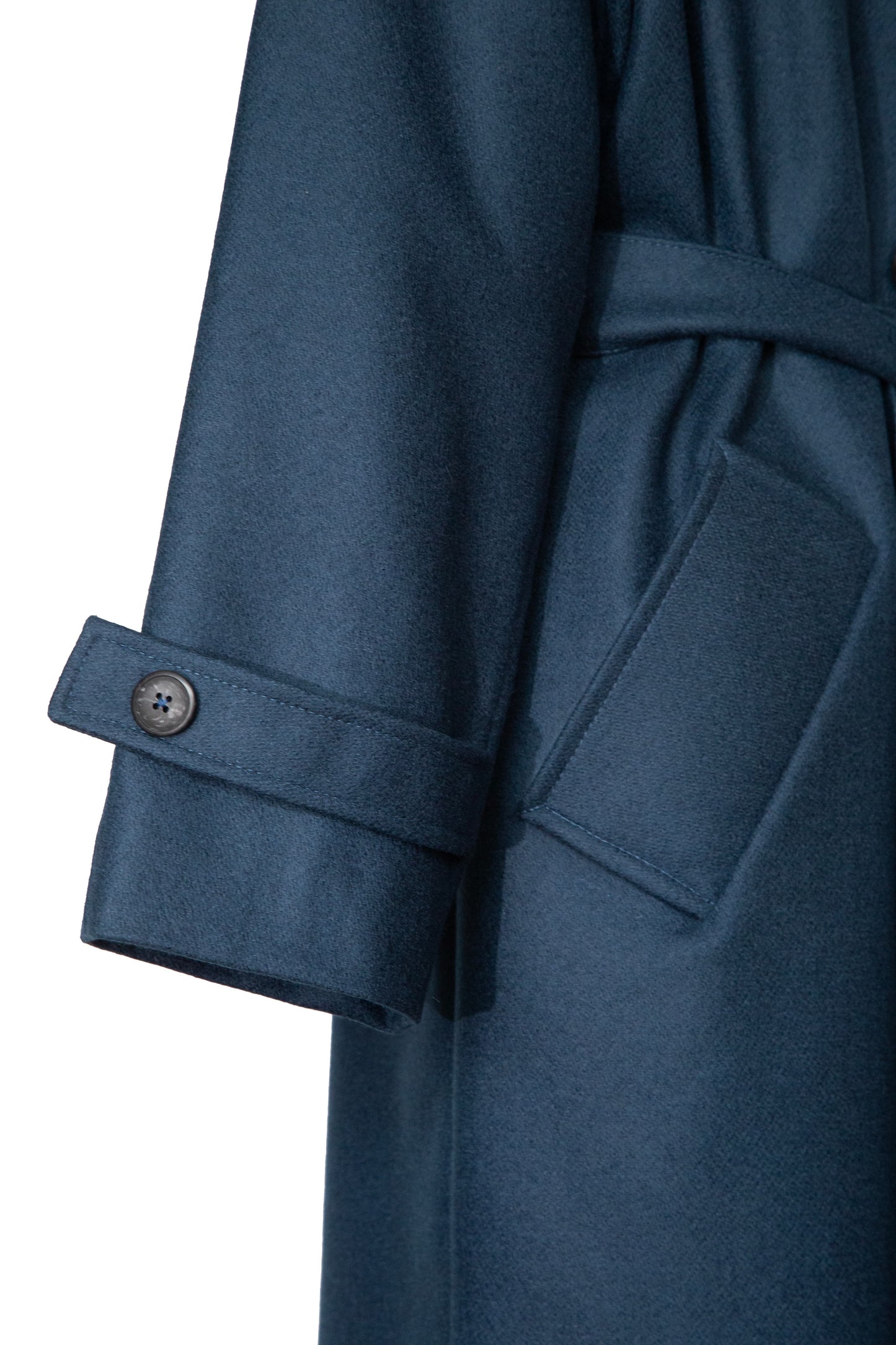 CLOE OVERSIZED